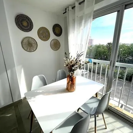 Cap D'agde 4 Personnes Avec Parking Proche Apartment